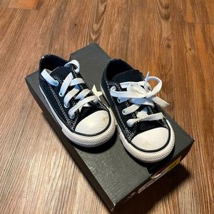 SOLD ON M❗️Converse